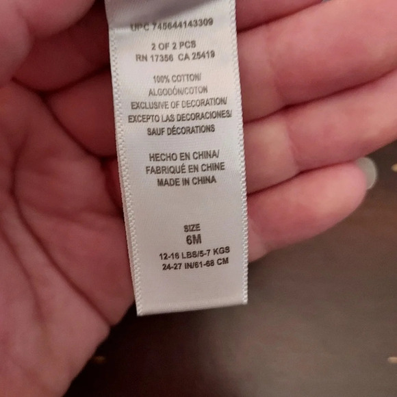 Little Me Size 6M 2 Piece Dino Shortall and Shirt Set - Picture 8 of 9